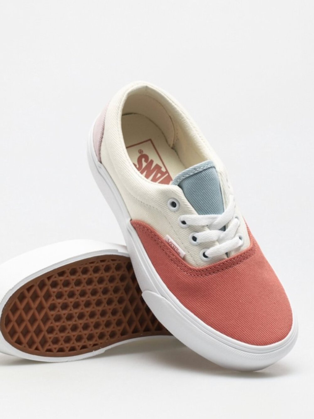 Brand New (without tag) Vans Era (Pink/Blue) Shoes Size 8